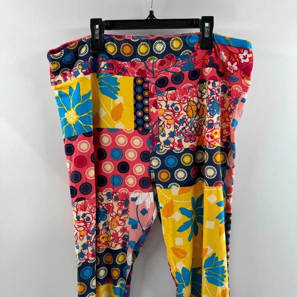 LuLaRoe TC2 Tall & Curvy Leggings - Picture 3 of 5